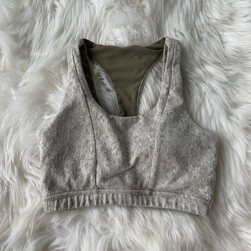 GYMSHARK fluer green texture sports bra